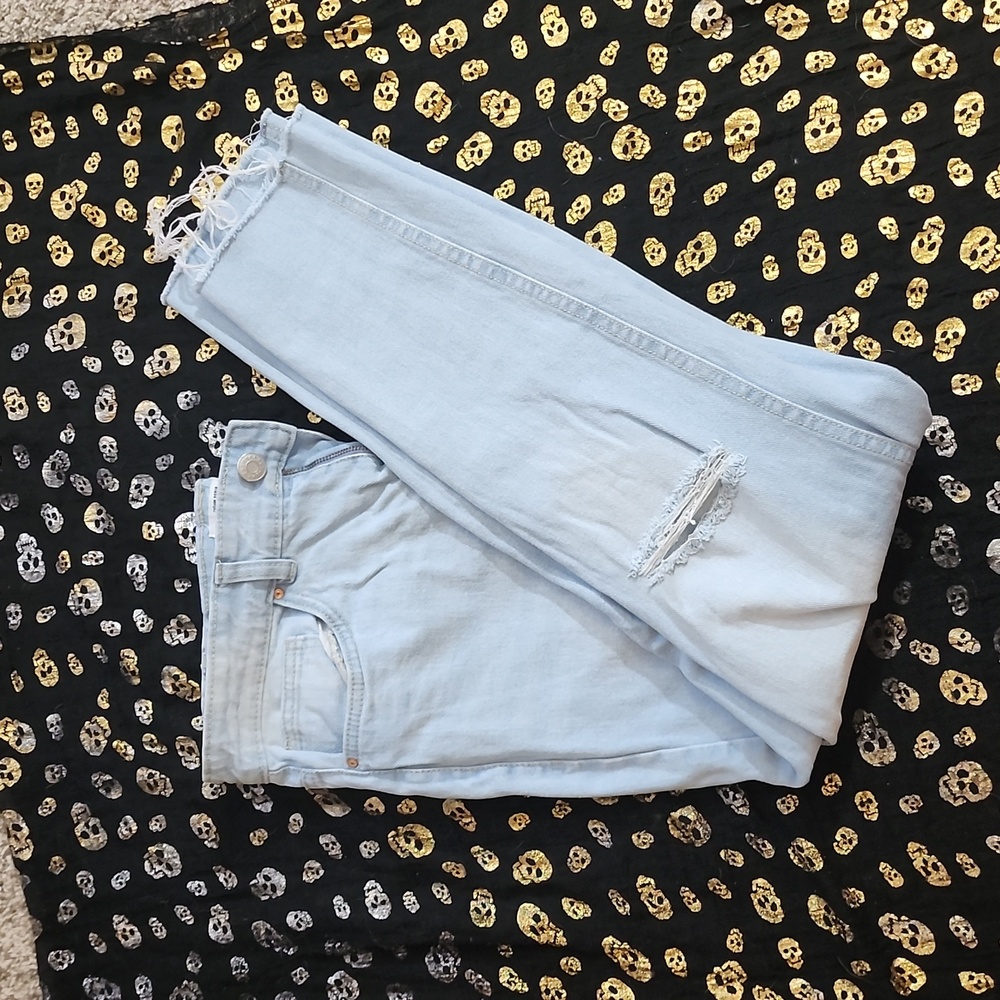 MOM JEANS